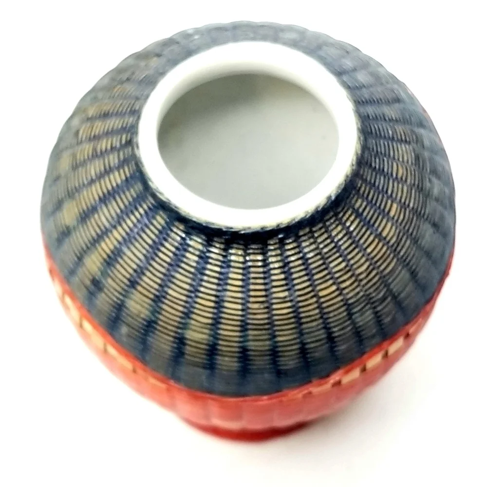 Red and Black Small Chinese Porcelain  Bamboo Wrapped Jar